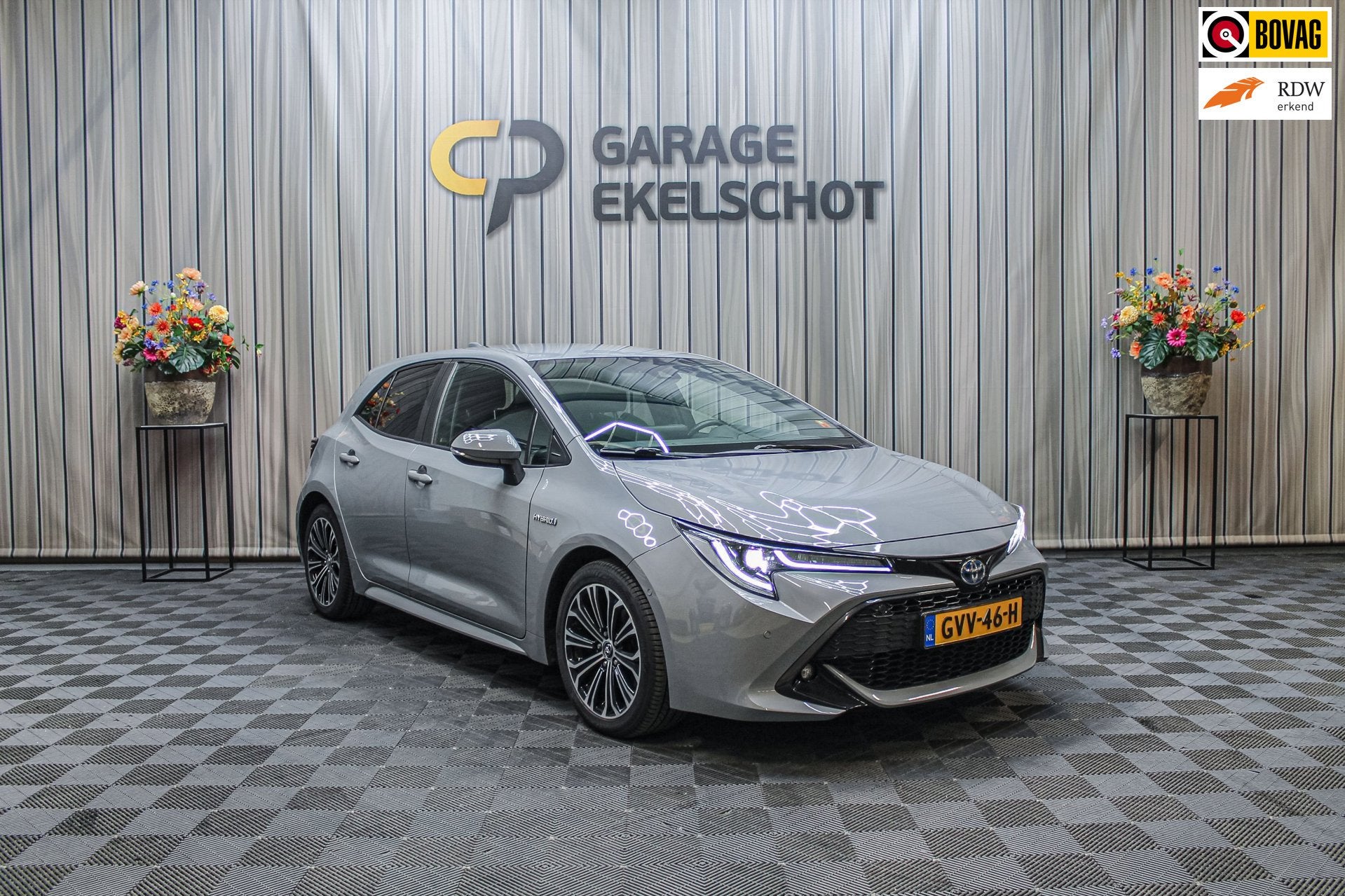 Toyota Corolla 2.0 Hybrid 177pk Dynamic Sport|ACC|Stoel/stuu, Gebruikt, 4 cilinders, Corolla, Bedrijf