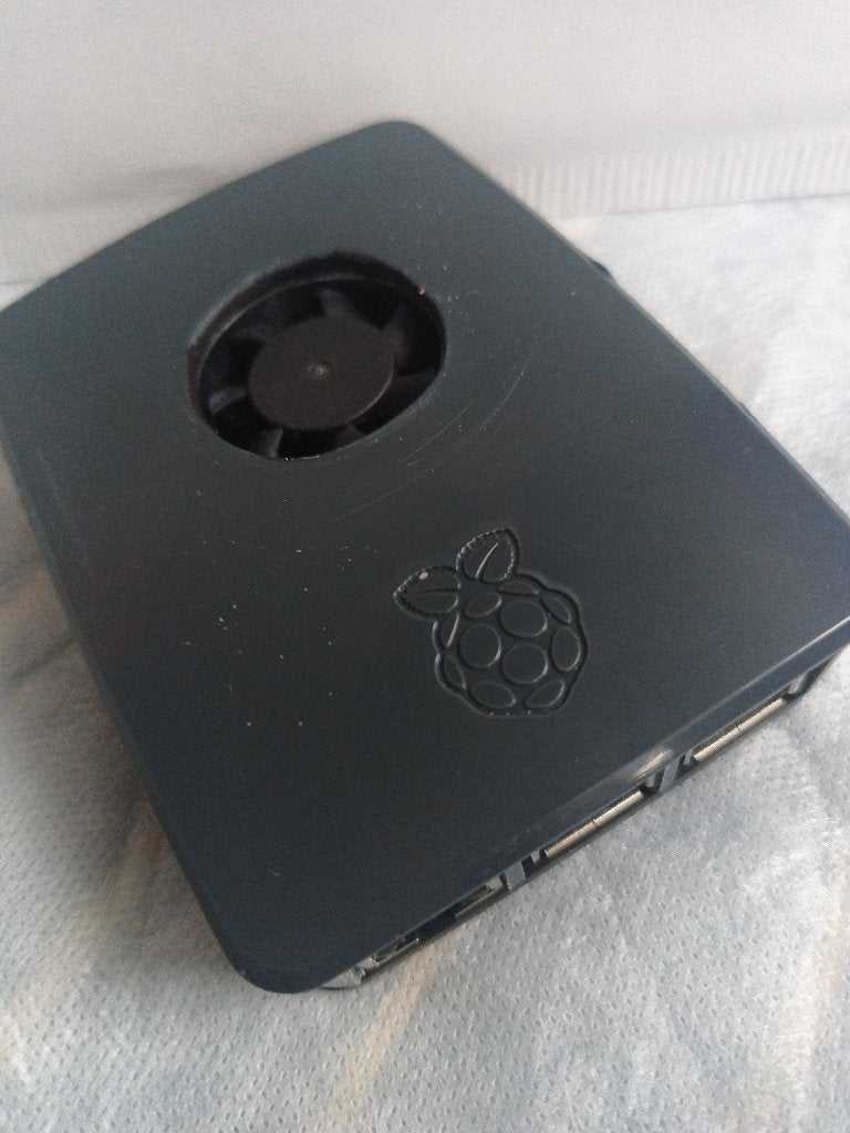 Raspberry Pi 4 Model B met behuizing en ventilator, 2 tot 3 Ghz, Verzenden, Broadcom BCM2711, Refurbished