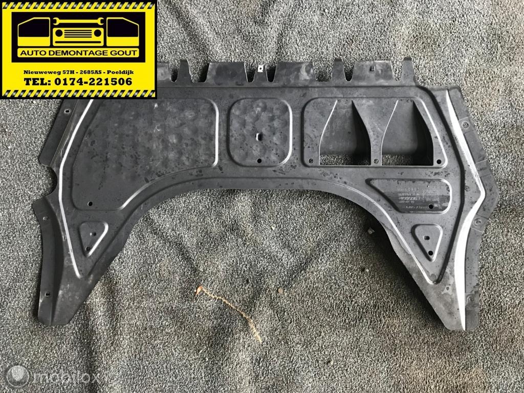 Volkswagen Passat Golf Bodemplaat 1K0825235 3C8825235, Gebruikt, Volkswagen, Ophalen of Verzenden, Volkswagen