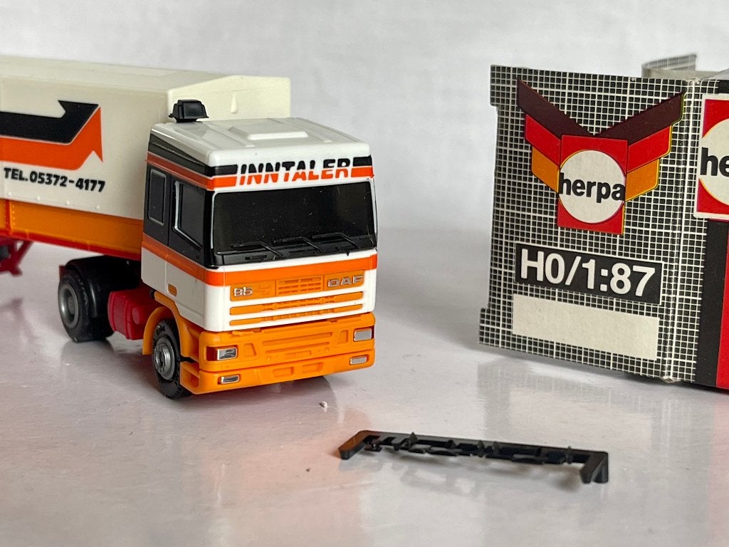 Albedo: DAF 95 XF met zeiloplegger "Inntaler", Ophalen of Verzenden, Zo goed als nieuw, Bus of Vrachtwagen, Overige merken