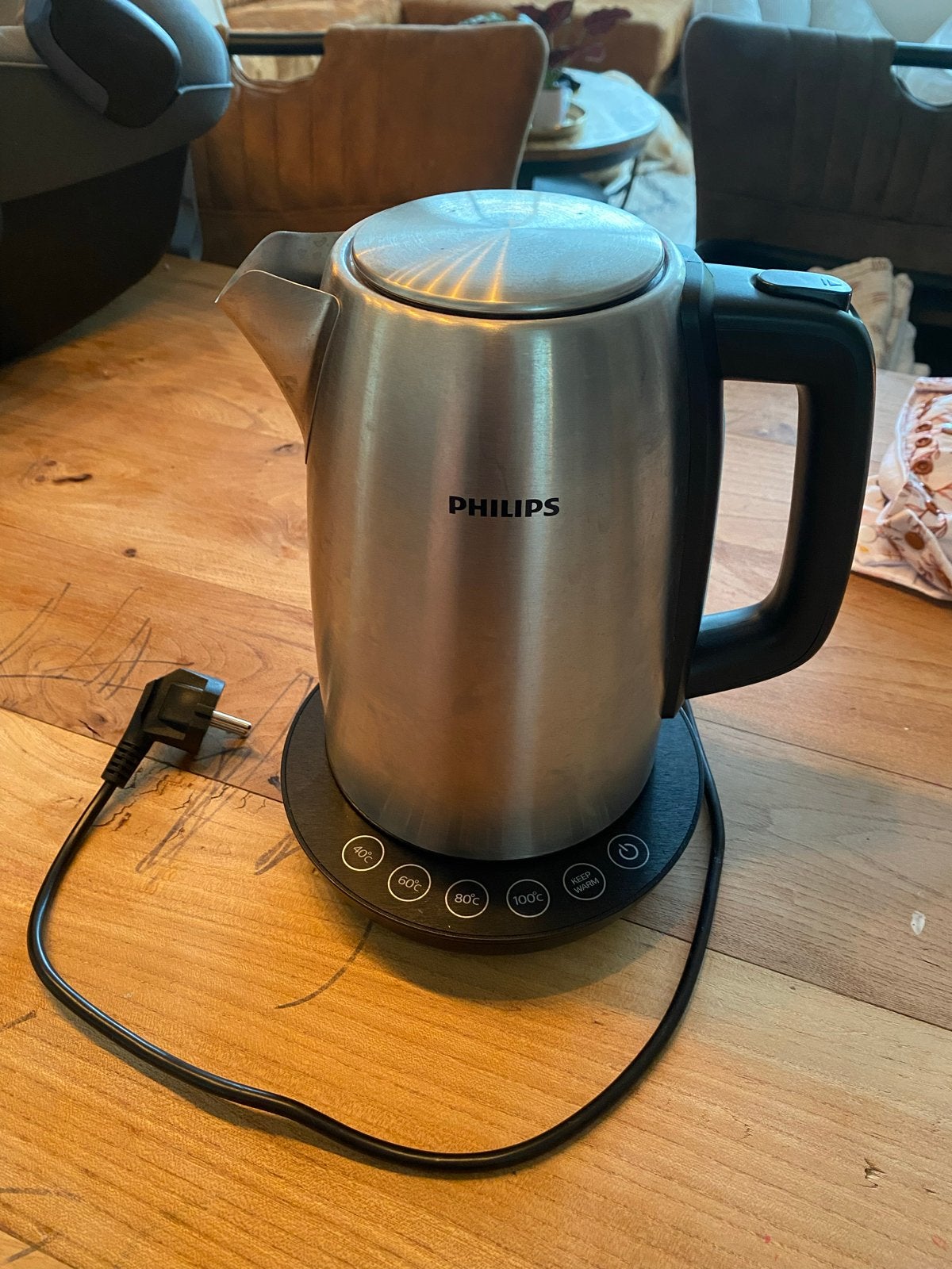 Philips waterkoker met temperatuurregeling, 1 tot 2 liter, Ophalen, Gebruikt, Draadloos