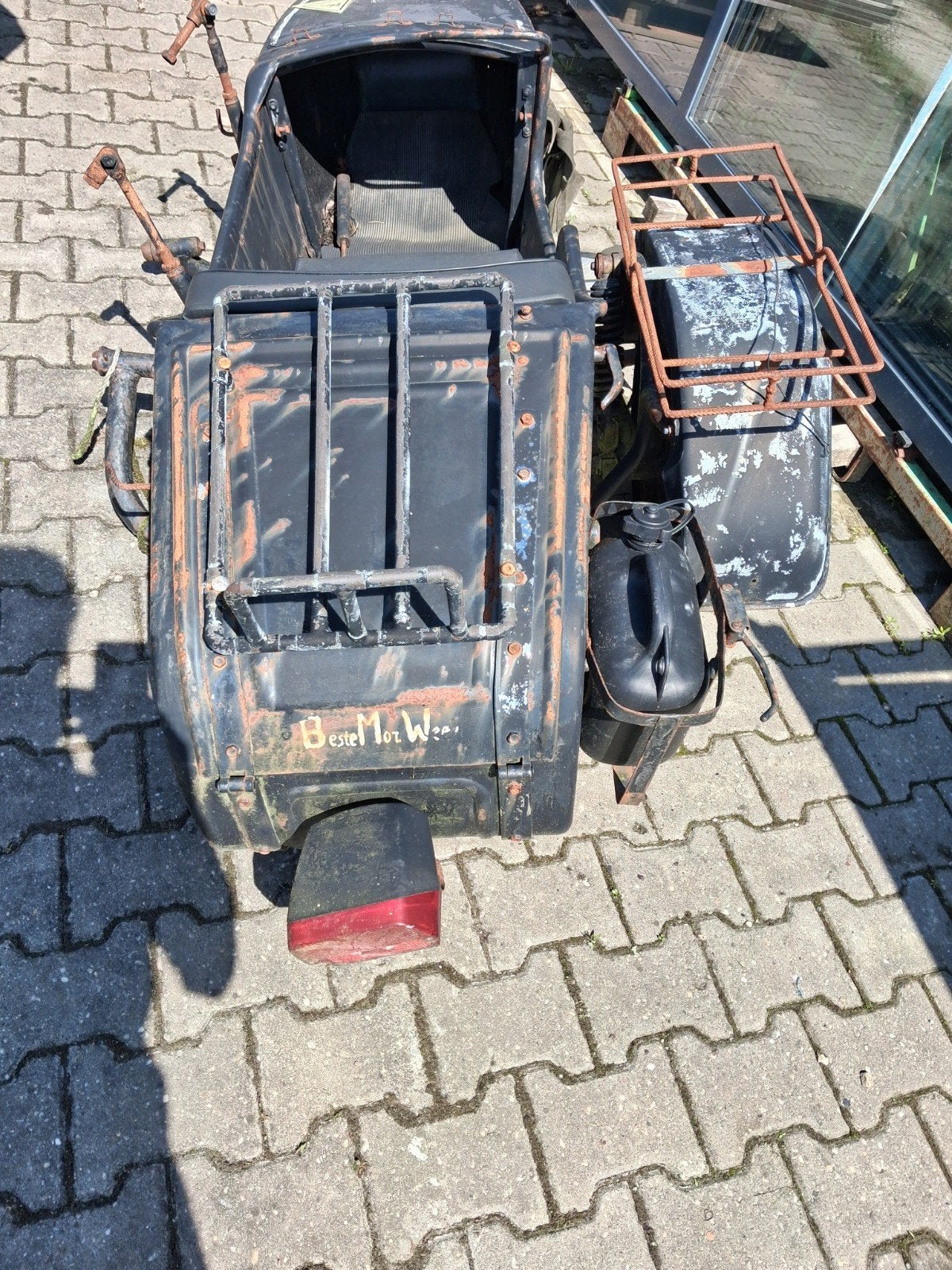 Klassieke zijspan voor een motor, Motoren, Ophalen, Gebruikt