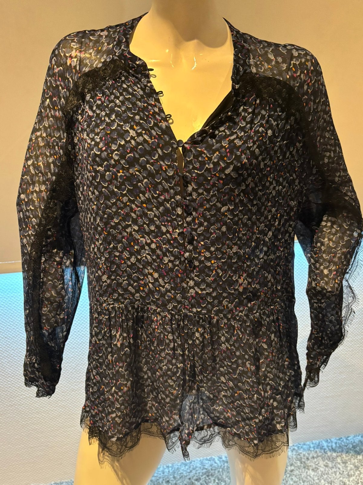 Lala blouse met kantjes maat s, Blauw, ., Ophalen of Verzenden, Zo goed als nieuw