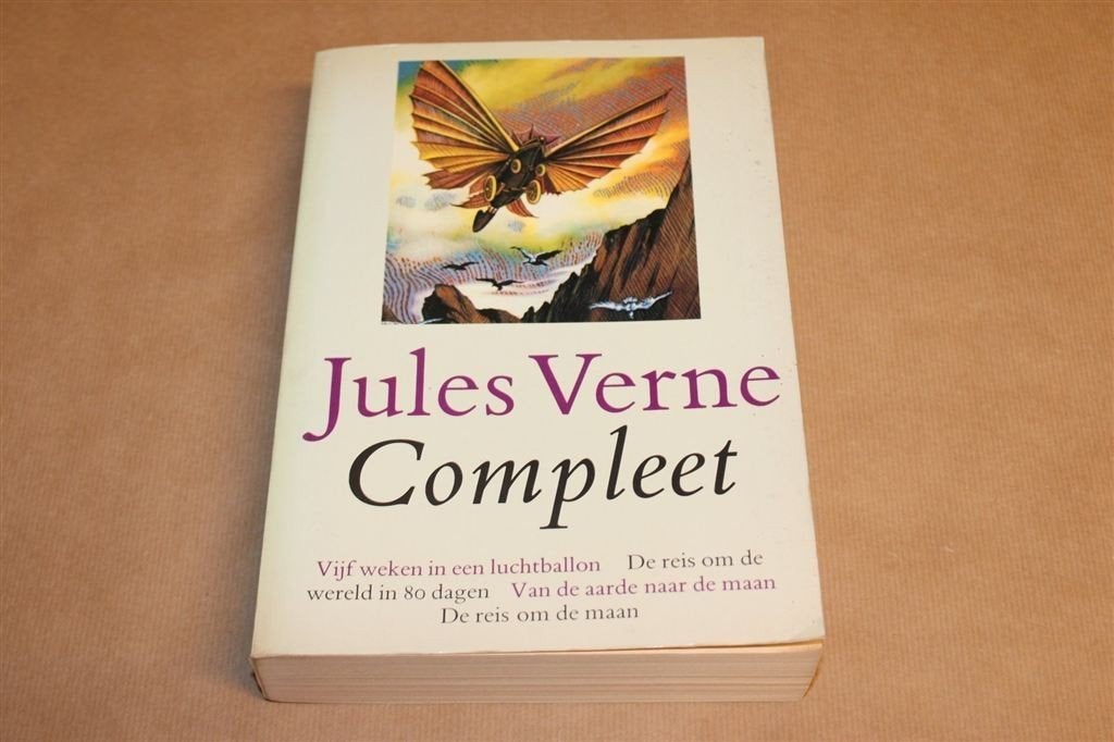 Jules Verne Compleet — Dik Boek, 4 Klassieke Romans 1989, Ophalen of Verzenden, Gelezen
