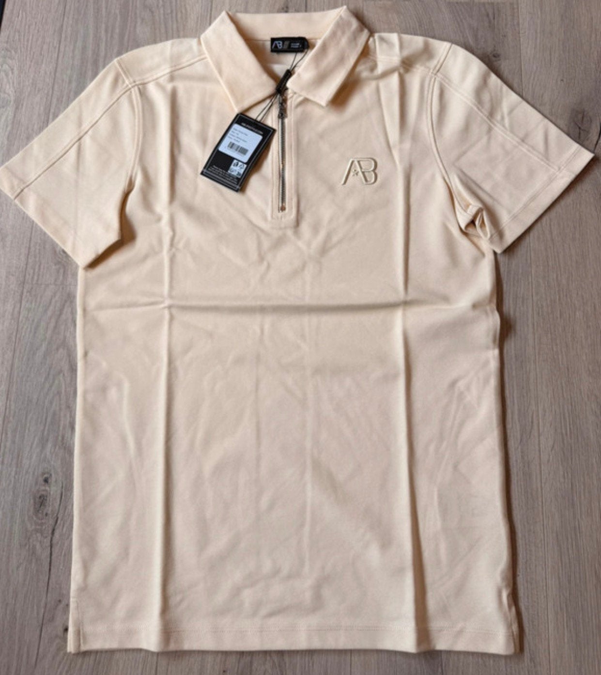 NIEUWE AB Lifestyle Polo Crème Maat Medium, Ophalen of Verzenden, Nieuw, Maat 48/50 (M), Overige kleuren