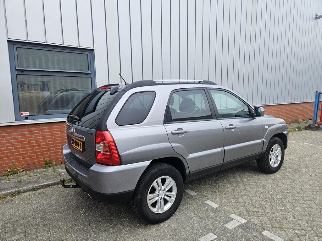 Kia Sportage 2.0 CVVT X-ecutive, 1442 kg, Gebruikt, 4 cilinders, Origineel Nederlands