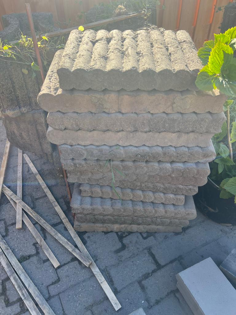Betonen opsluit banden, Tuin en Terras, Bielzen en Borders, Ophalen, 25 tot 50 cm, Biels, Zo goed als nieuw