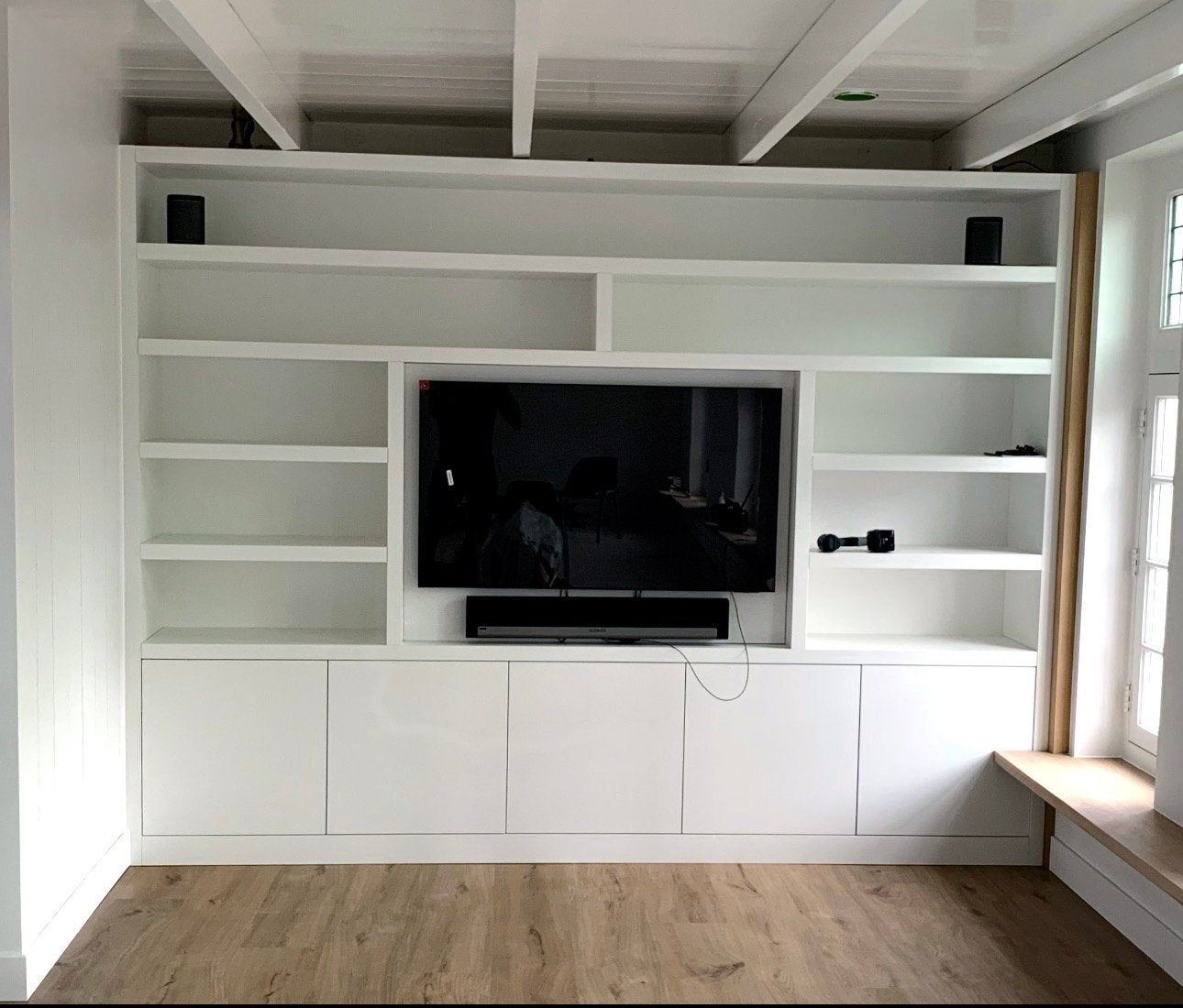Wandkasten op maat die perfect passen in de ruimte, Huis en Inrichting, Keuken | Complete keukens, Ophalen, Zo goed als nieuw