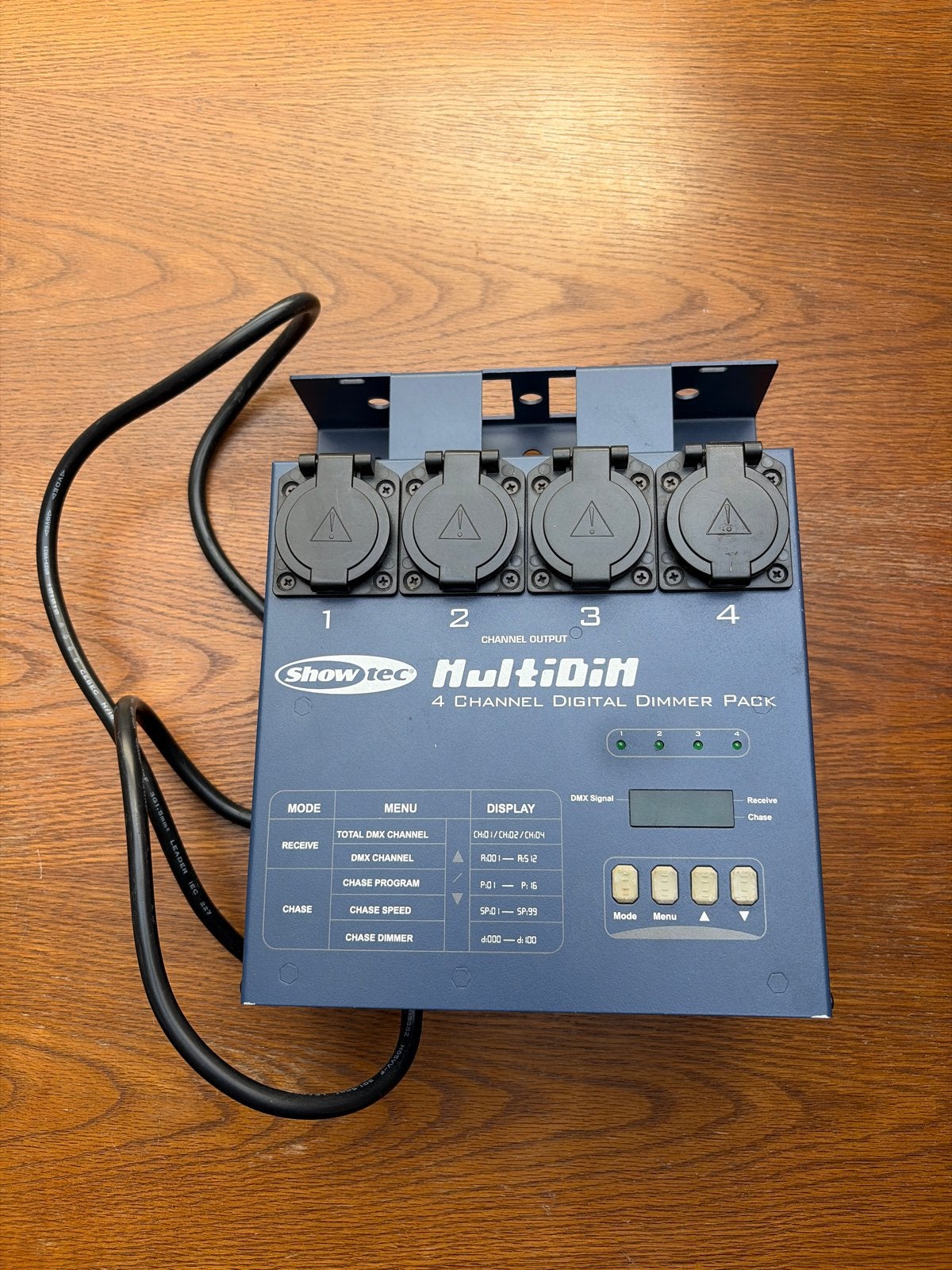 Showtec MultiDiM 4-kanaals DMX Dimmerpack - Ongebruikt, Ophalen of Verzenden, Nieuw, Licht