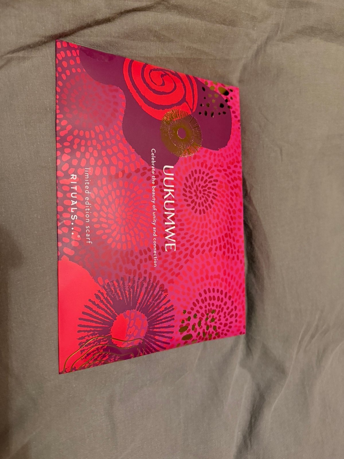 Rituals Uukumwe limited edition scarf, Ophalen of Verzenden, Nieuw, Sjaal