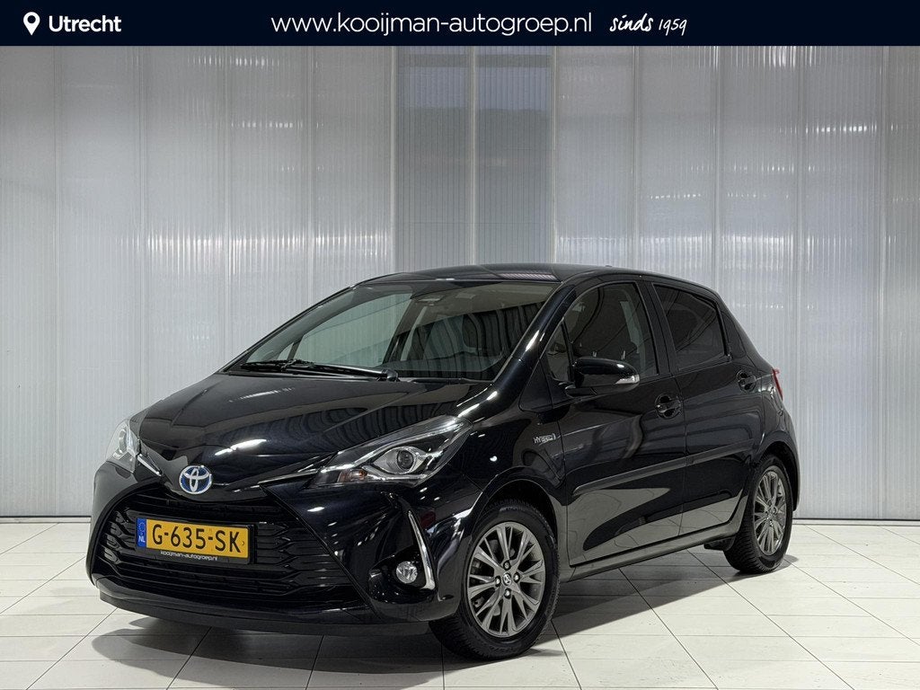 Toyota Yaris 1.5 Hybrid Dynamic | Trekhaak | All Season band