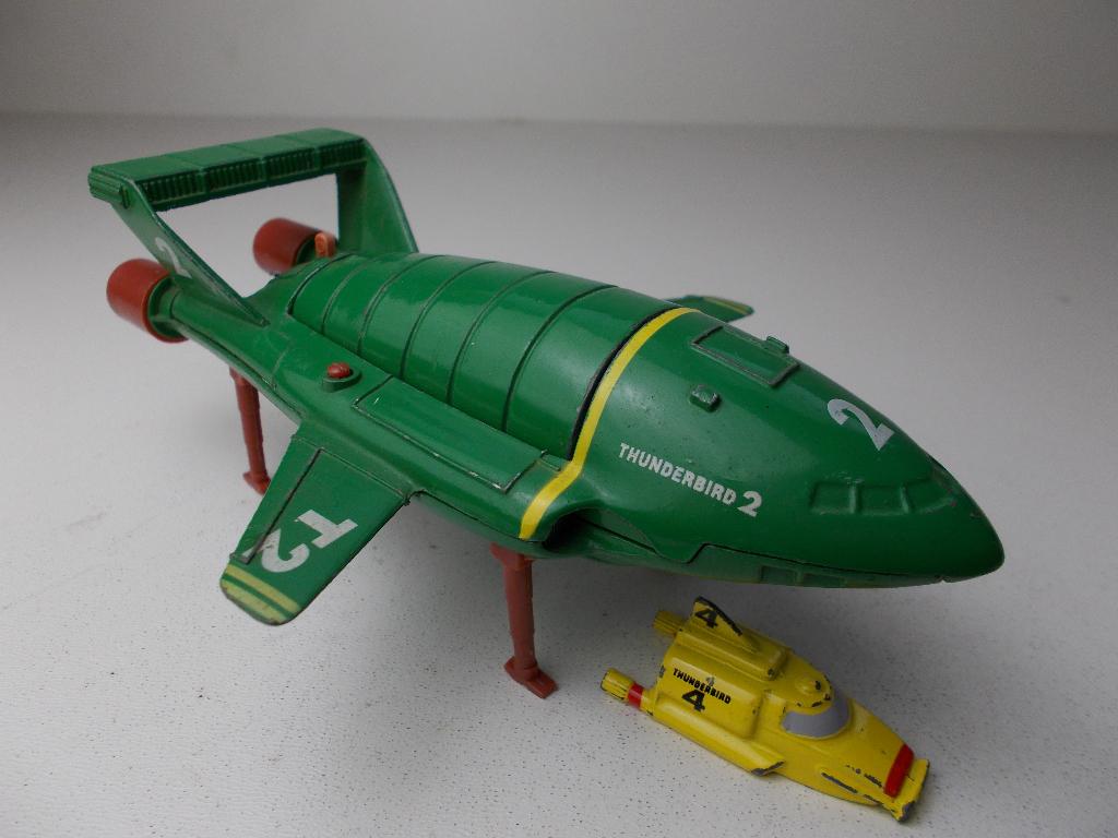 1992 Matchbox uit TV serie: THUNDERBIRDS 2 + 4., Ophalen of Verzenden, Gebruikt, Overige typen, Matchbox