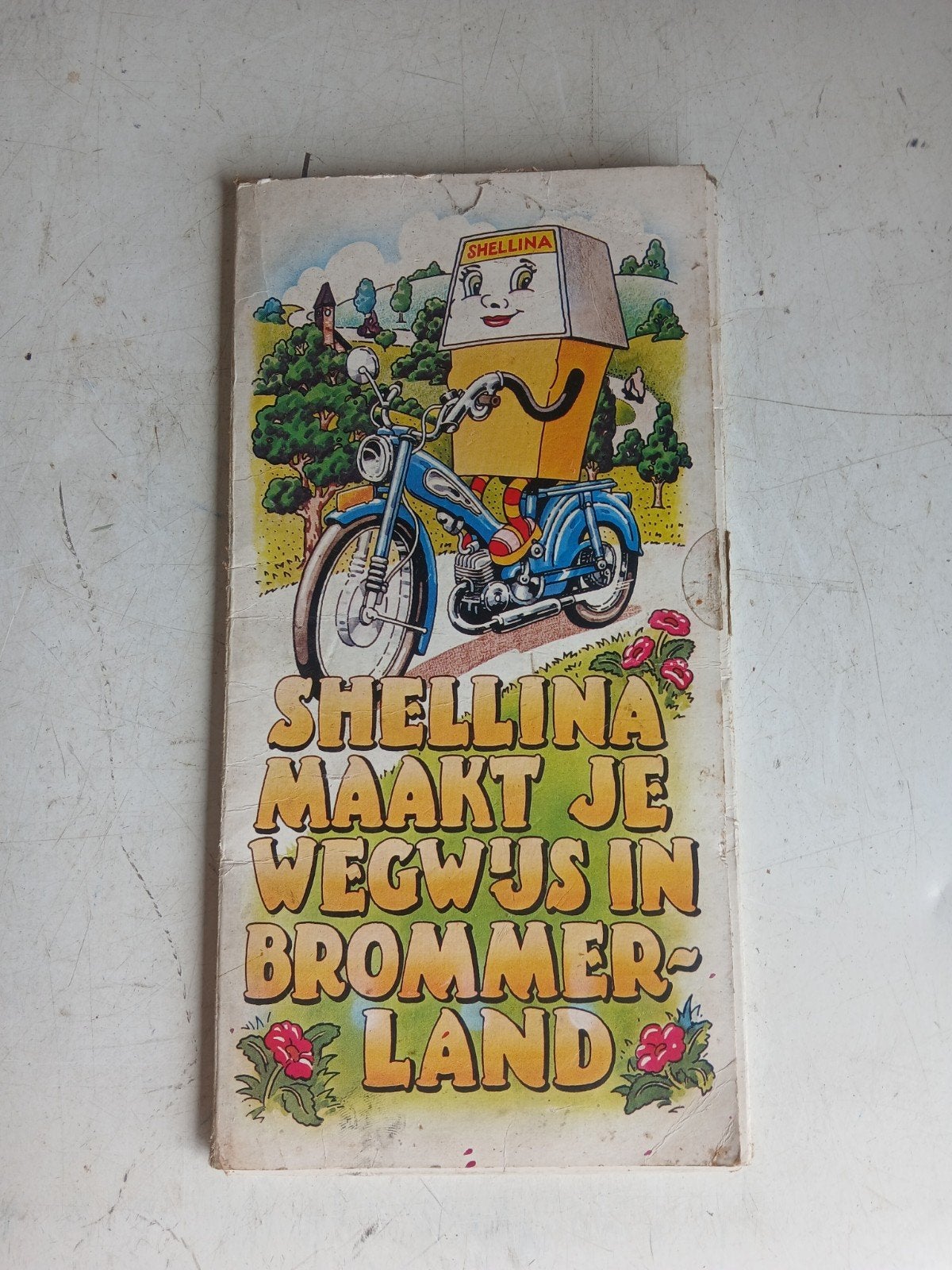 Shellina maakt je wegwijs in brommerland, Ophalen of Verzenden, Zo goed als nieuw, Folder