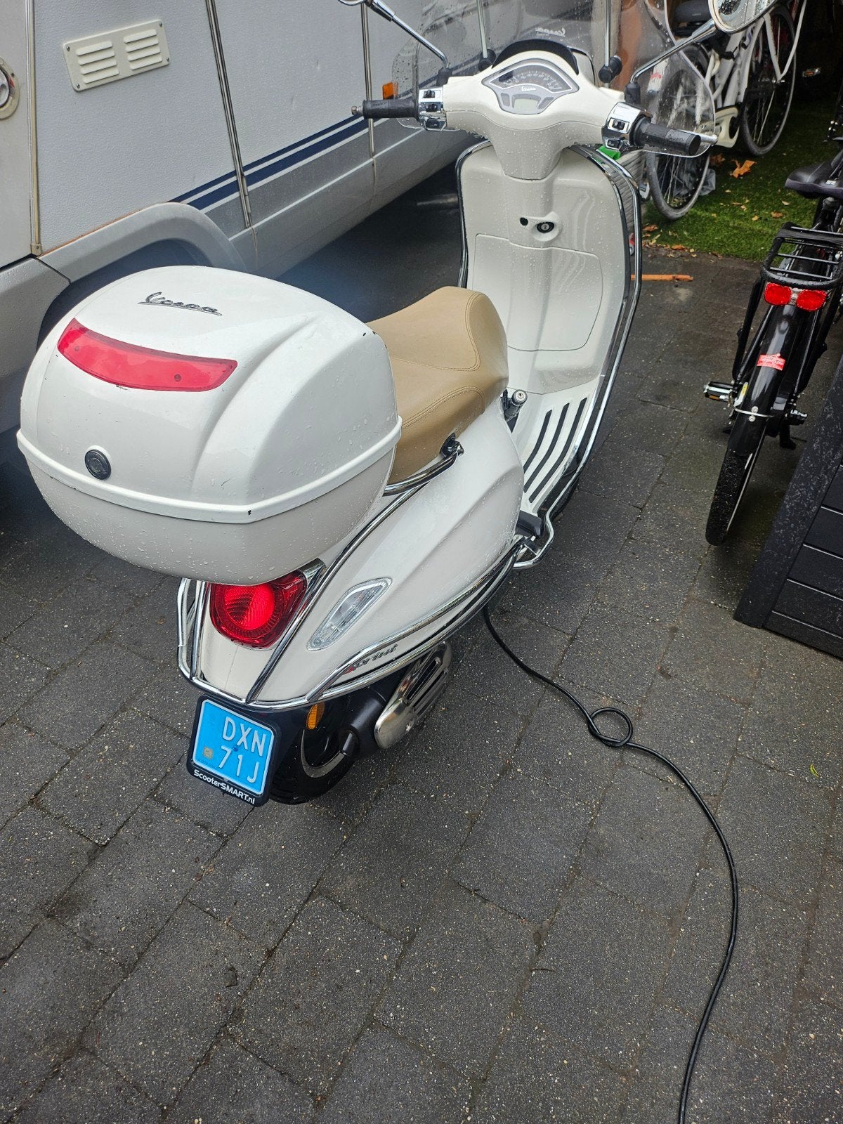 Vespa sprint Scooter - Zo goed als nieuw, lage kilometerstan, Vespa S, Ophalen of Verzenden, Zo goed als nieuw, Benzine