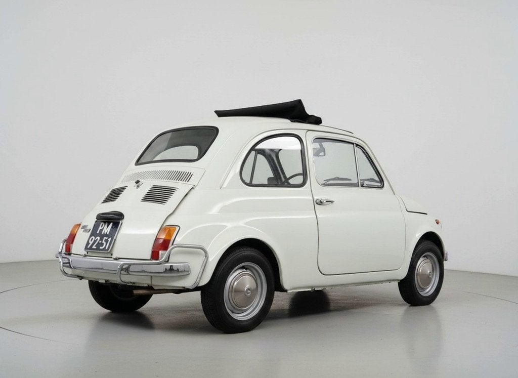 Fiat 500L Fiat Unieke schuurvondst uit Italië met slechts 2, Zwart, 4 stoelen, Wit, Bedrijf