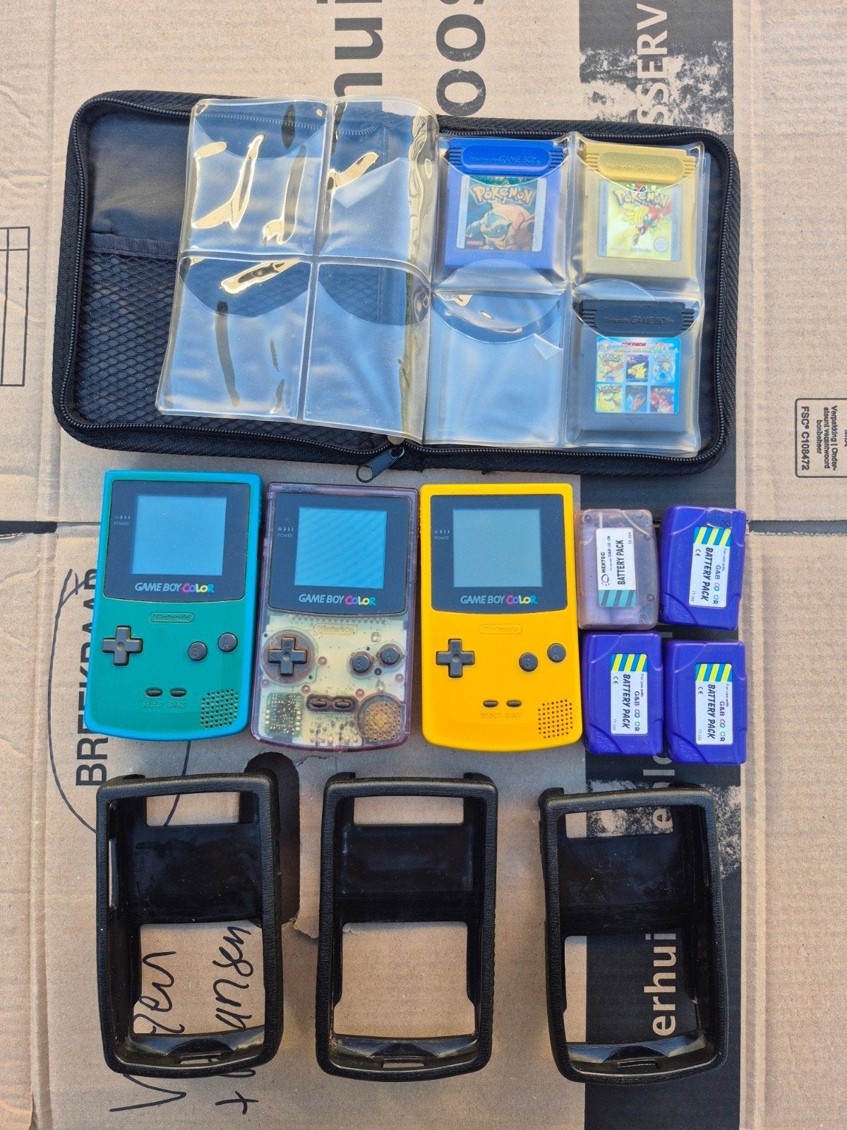 3x Nintendo Game Boy Color + Pokémon spellen + accessoires, Avontuur en Actie, Gebruikt, 1 speler, Ophalen of Verzenden