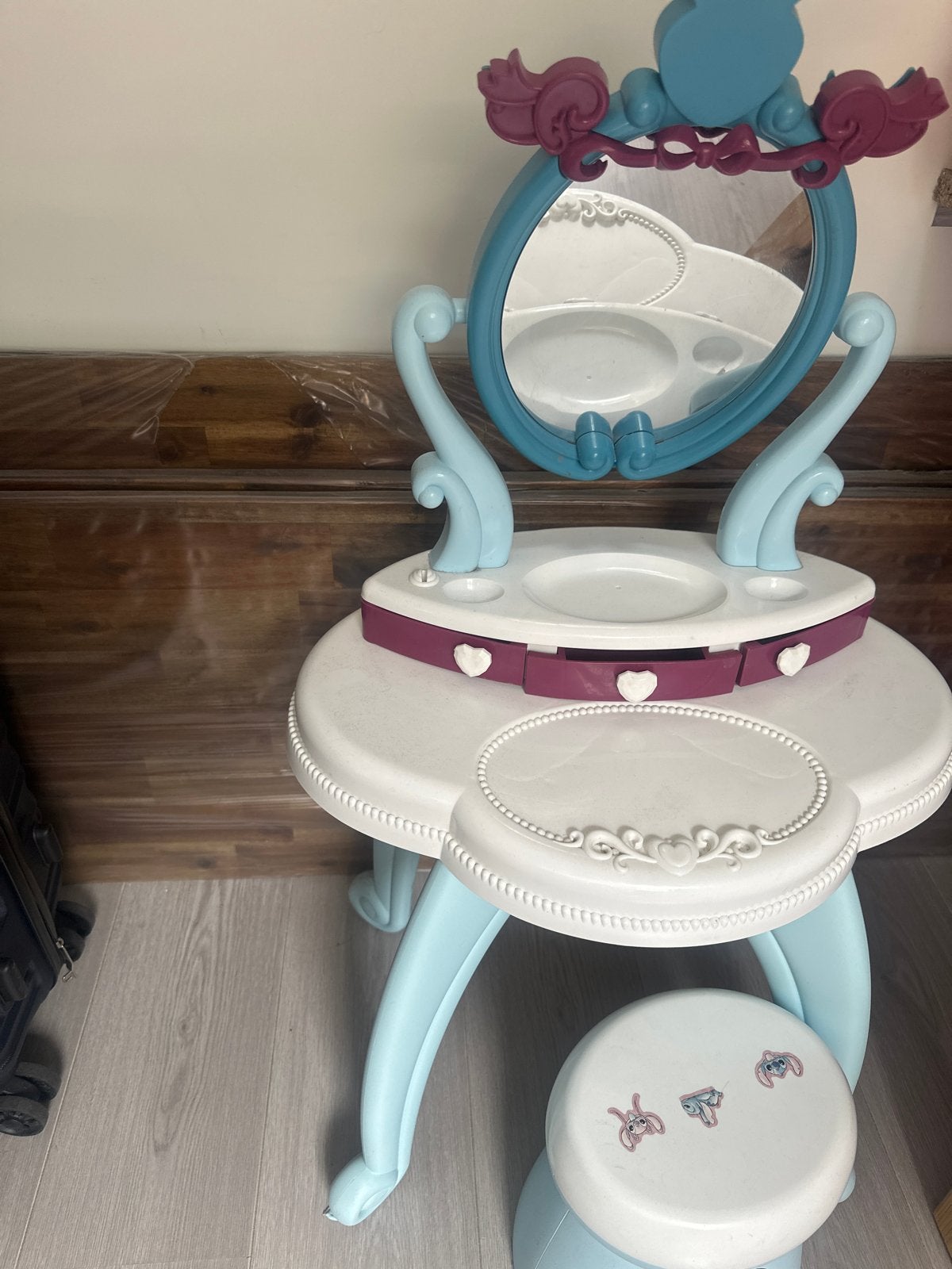 Kinderkaptafel Frozen  met spiegel en krukje, Ophalen of Verzenden, Gebruikt