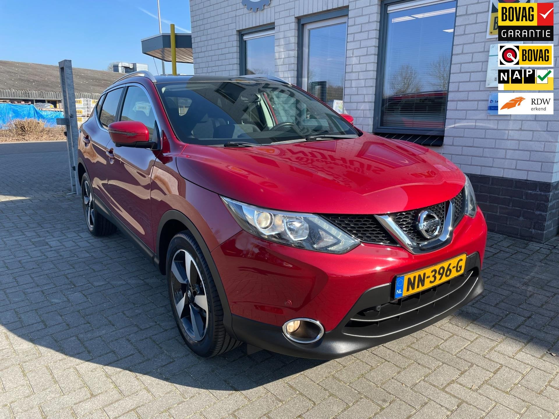 Nissan Qashqai 1.2 N-Connecta / 360 camera / PDC V+A / Clima, Auto's, Voorwielaandrijving, Stof, Gebruikt, 4 cilinders