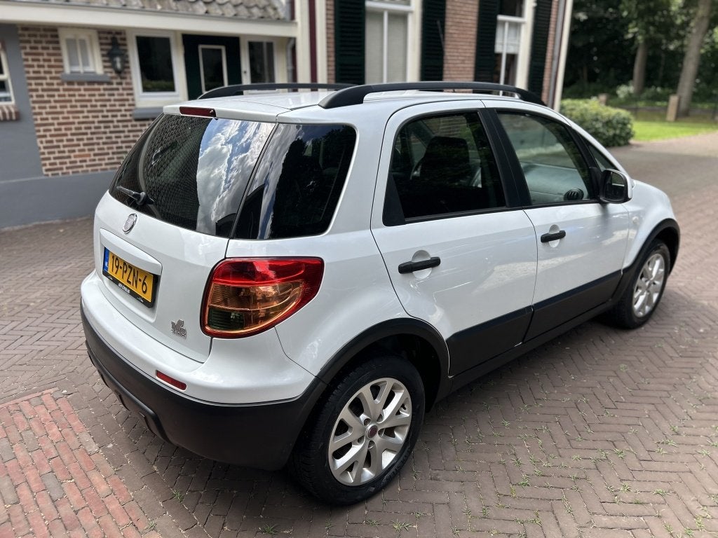 Fiat Sedici 1.6-16V Young Airco, LM-velgen (bj 2011), Auto's, Euro 5, Stof, Gebruikt, 4 cilinders