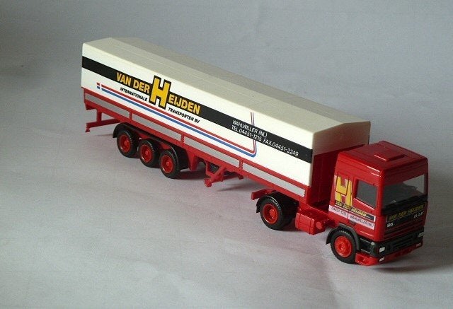 HERPA DAF 95 VAN DER HEIJDEN  WAHLWILLER  NL, Hobby en Vrije tijd, Modelauto's | 1:87, Verzenden, Zo goed als nieuw, Bus of Vrachtwagen