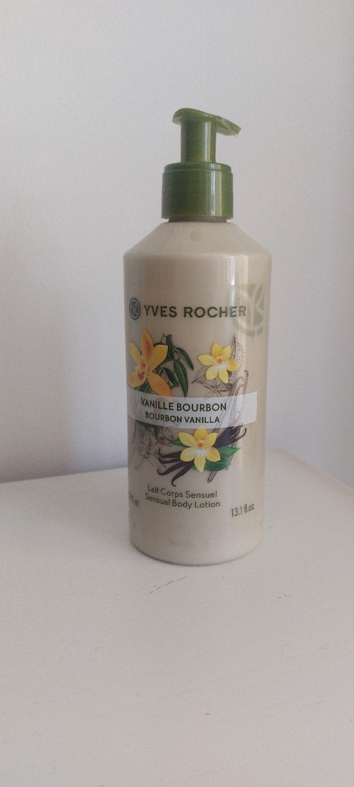 Yves Rocher Vanille Bourbon Sensual Body Lotion, Ophalen of Verzenden, Gebruikt, Bodylotion, Crème of Olie