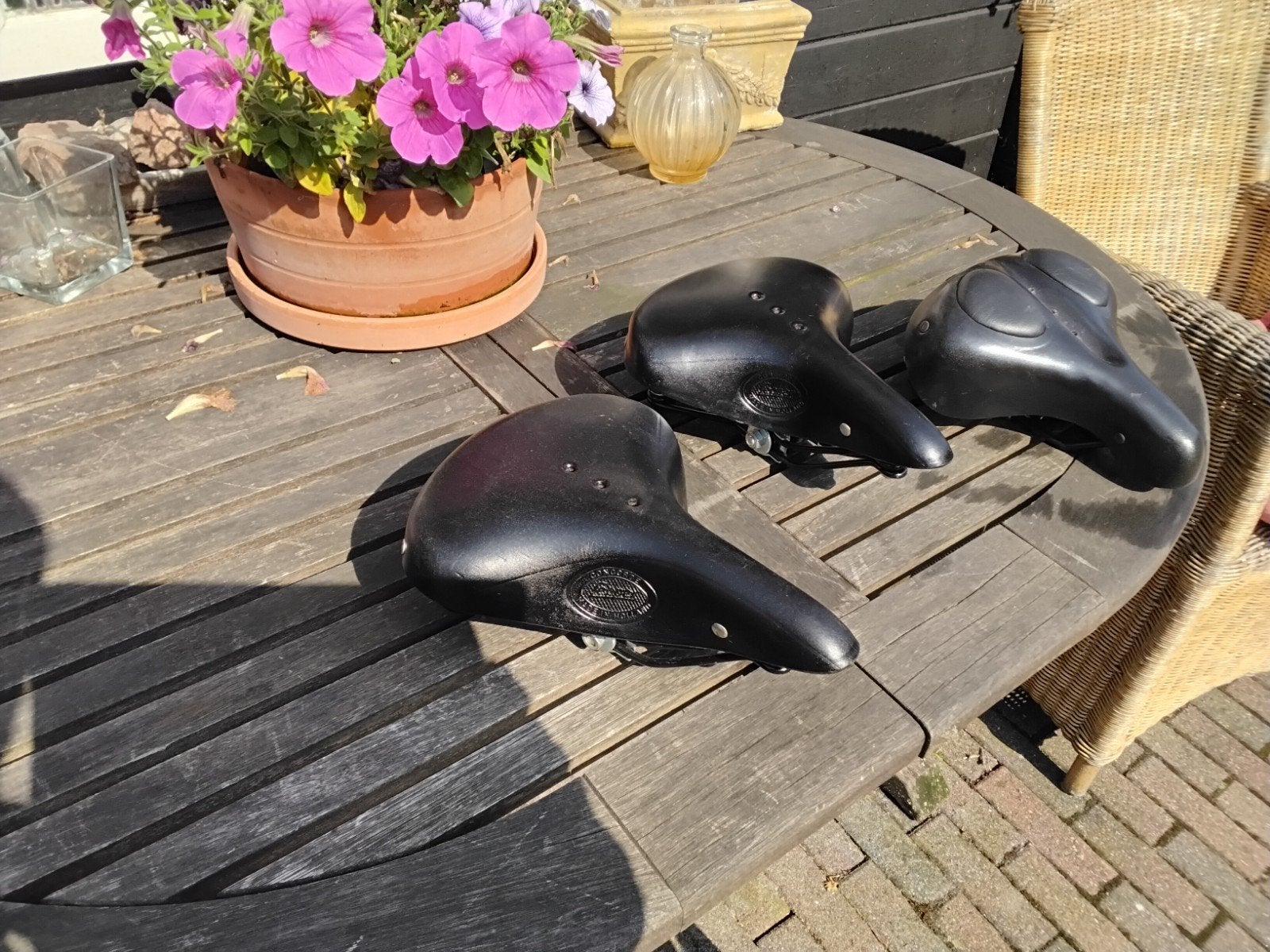 Fietszadels.  Nieuwe. Merk leppert, Ophalen