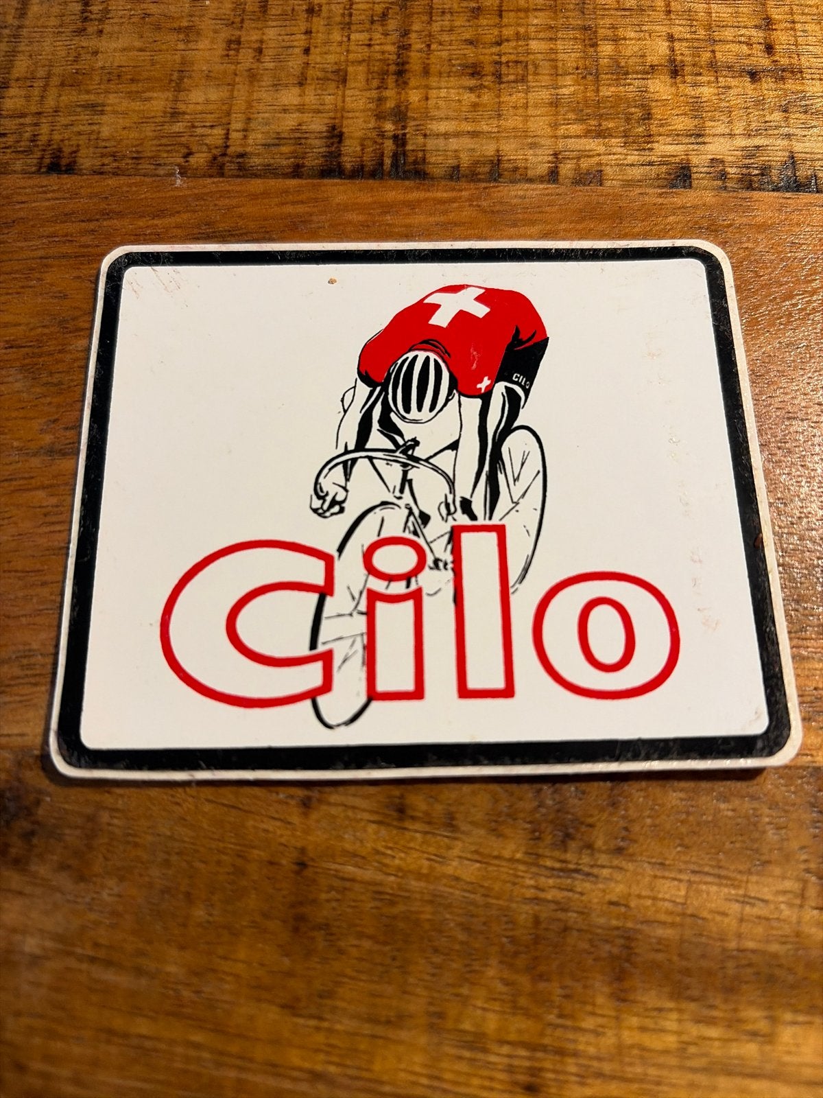 Vintage Cilo Wielrenner Sticker - Zwitserse Vlag, Ophalen of Verzenden, Gebruikt, Overige typen