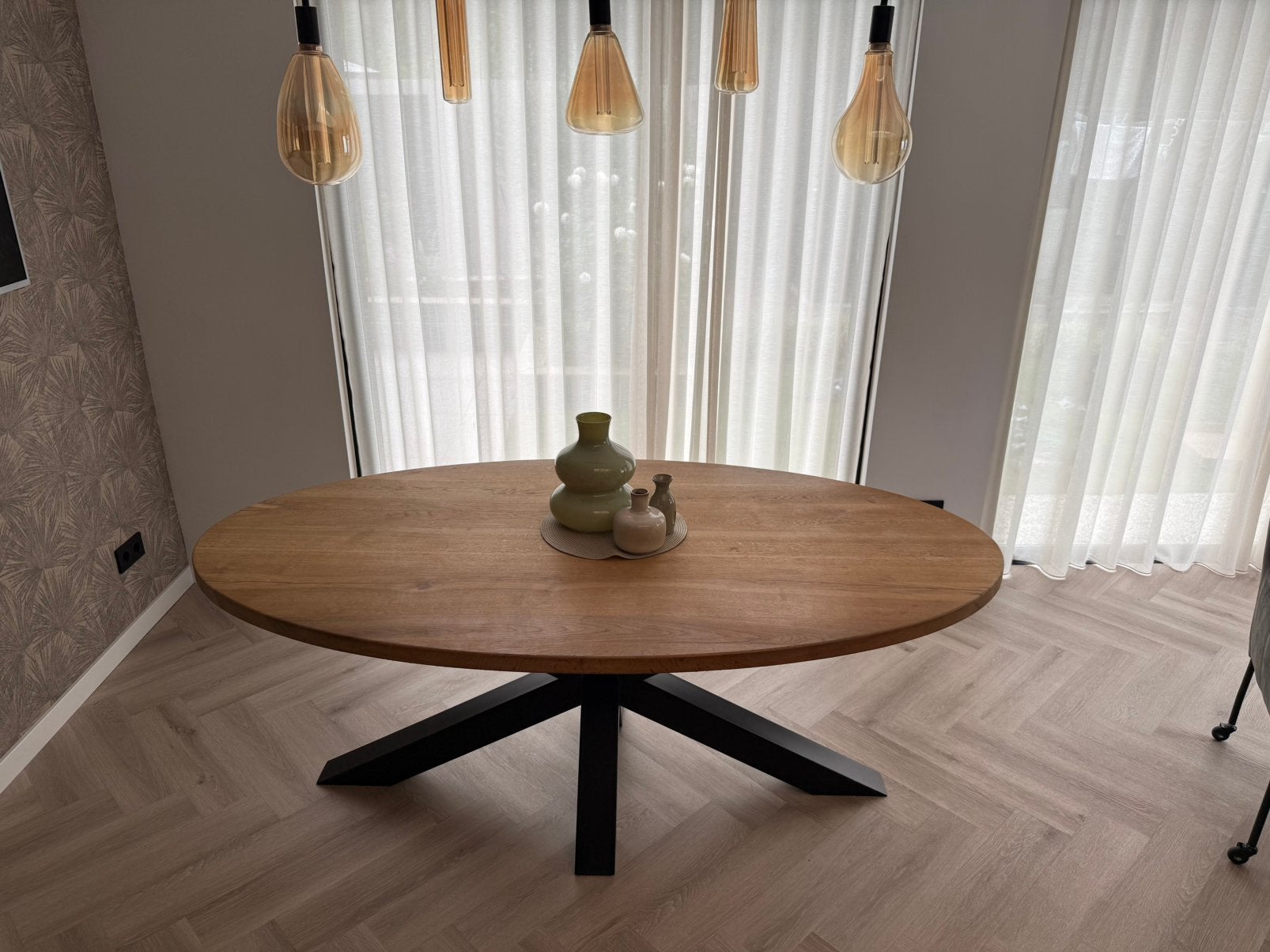 Ovale eettafel met metalen frame poot, Ophalen, 100 tot 150 cm, Eikenhout, 200 cm of meer