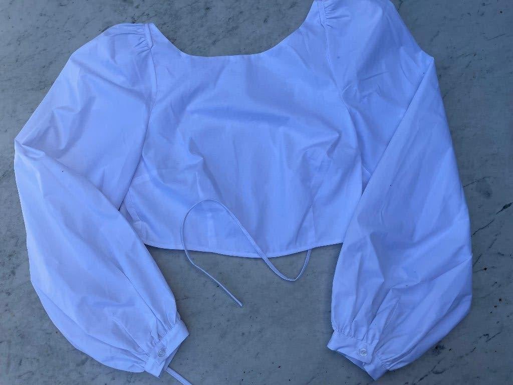 Bijzondere top NA-KD / NAKD Hanna Schönberg collectie mt 38, Maat 38/40 (M), NA-KD, Wit, Ophalen of Verzenden