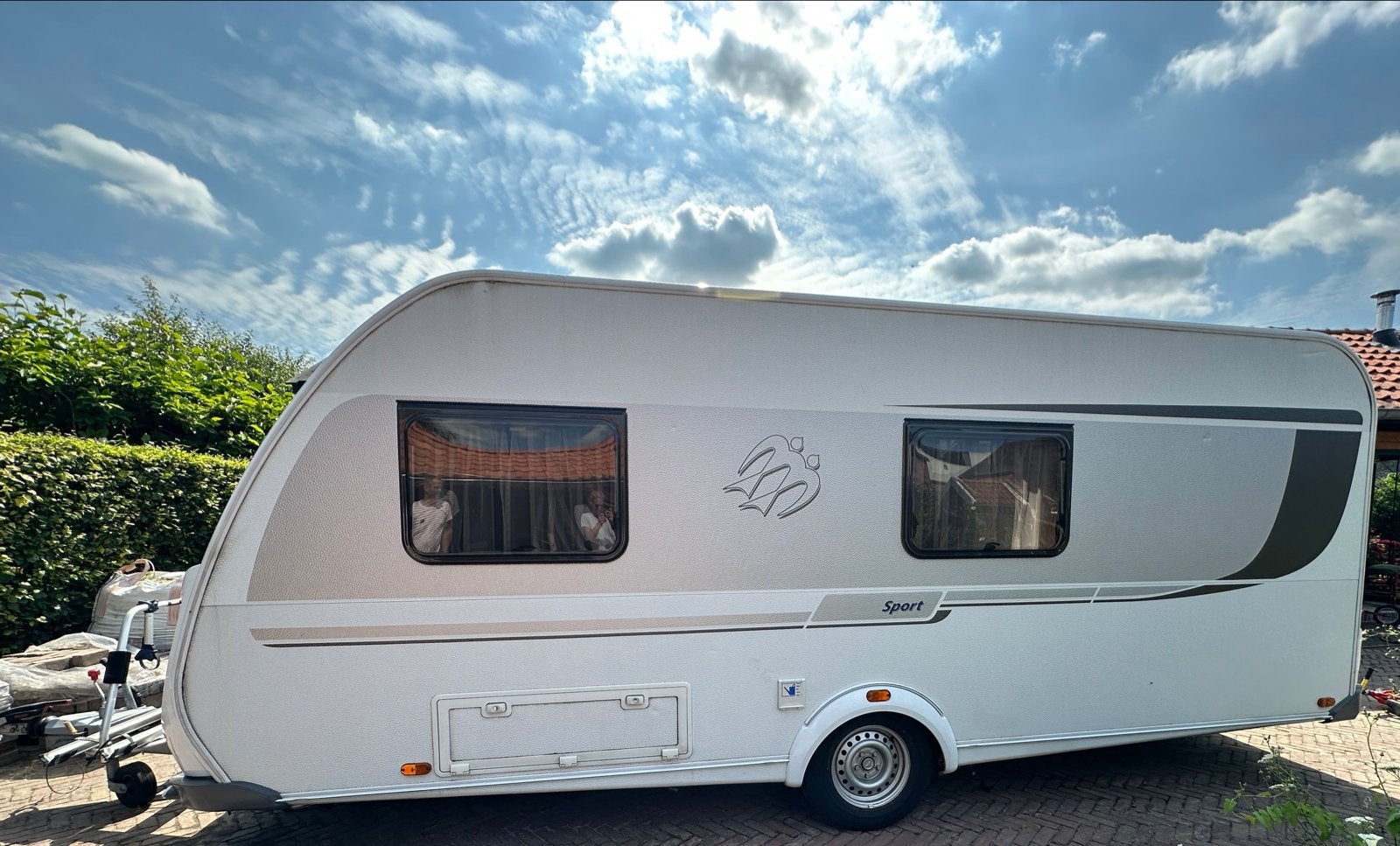 Knaus Südwind Sport 500 FDK (2013) – mover + stapelbed, Rondzit, Frans bed, Particulier, 5 tot 6 meter