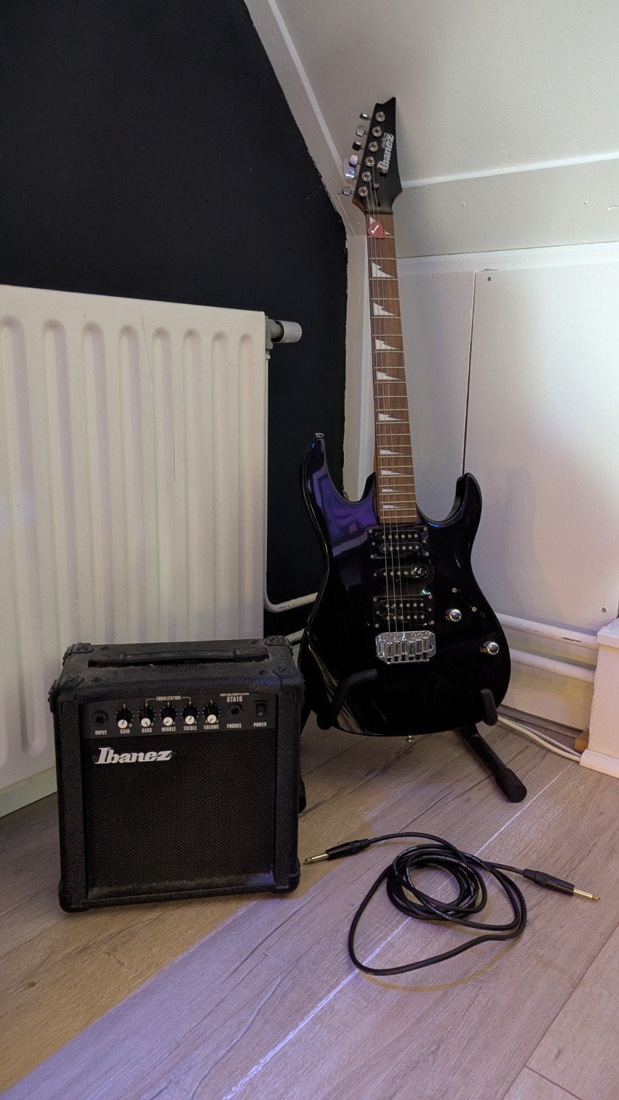 Ibanez elektrische gitaar met versterker en kabel, Ophalen, Gebruikt, Ibanez, Met versterker