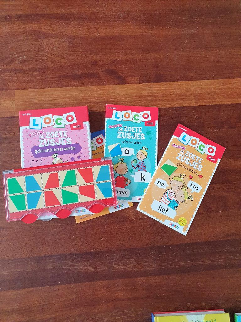 Mini loco de zoete zusjes spelen met letters en woorden , Kinderen en Baby's, Ophalen of Verzenden, Nieuw
