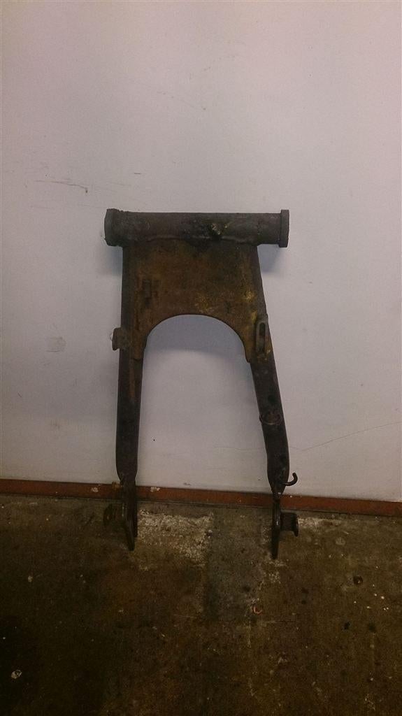 Kawasaki KZ250 achterbrug Z250A Z250B swingarm achter brug, Ophalen of Verzenden, Gebruikt