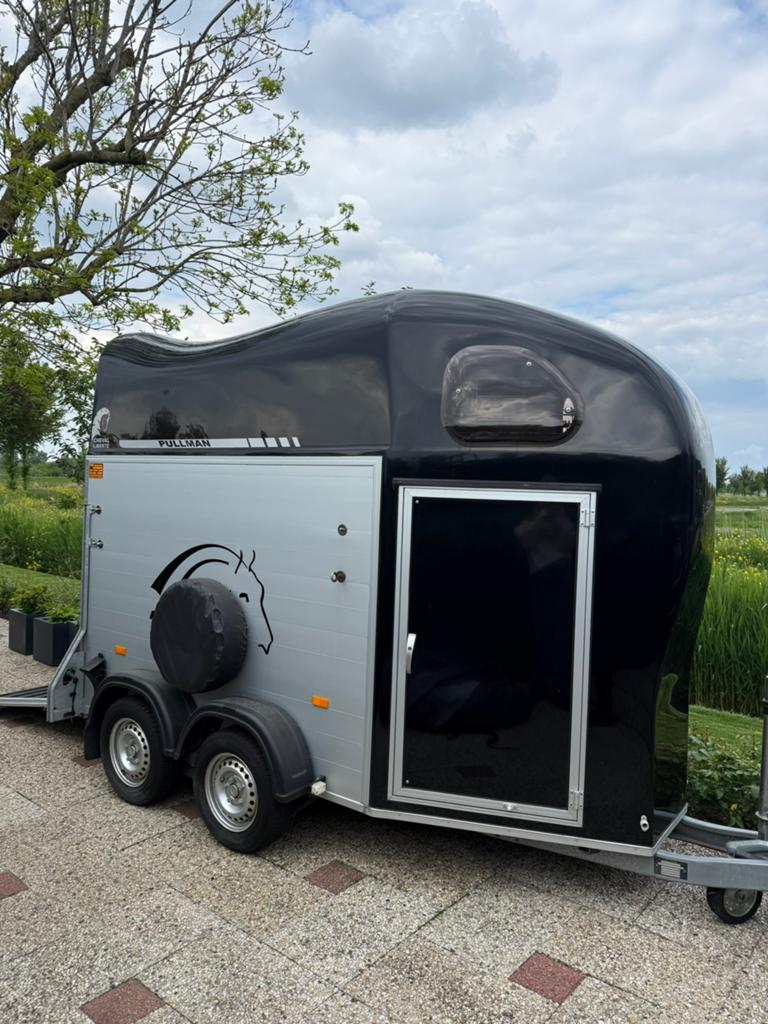 Cheval Liberté Gold One Pullman V2 uit 2021, Dieren en Toebehoren, Paarden en Pony's | Trailers en Aanhangwagens, Zo goed als nieuw