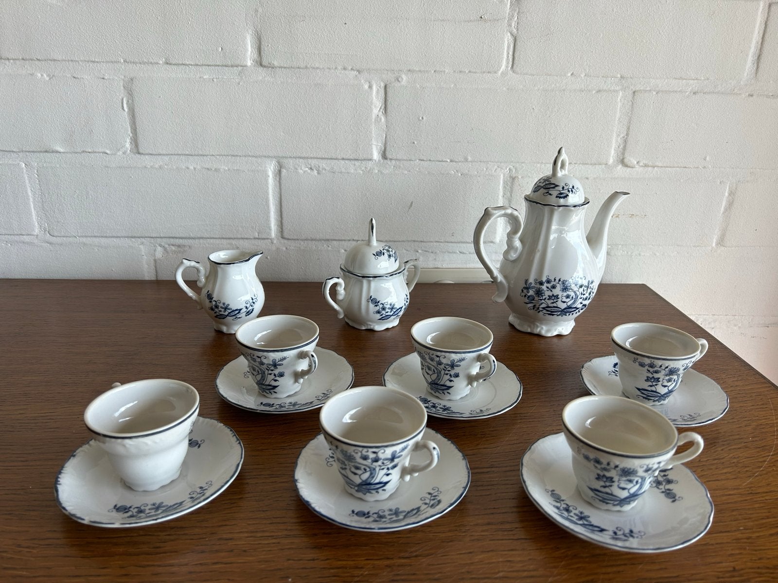 Vintage porseleinen koffieservies met blauw bloemmotief, Ophalen