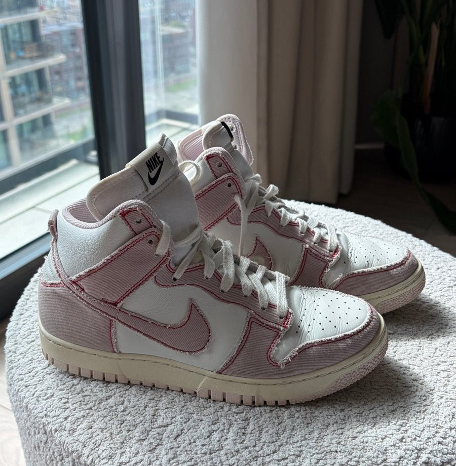 Nike Dunk High Pink Barely Rose Denim roze sneakers 40,5, Ophalen of Verzenden, Sneakers of Gympen, Roze, Gedragen