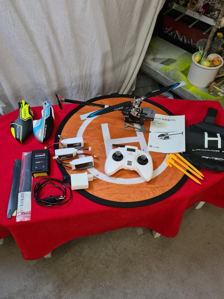 Flywing FW200 RC Helikopter RTF met extra's, Hobby en Vrije tijd, Elektro, RTF (Ready to Fly), Helikopter, Ophalen of Verzenden