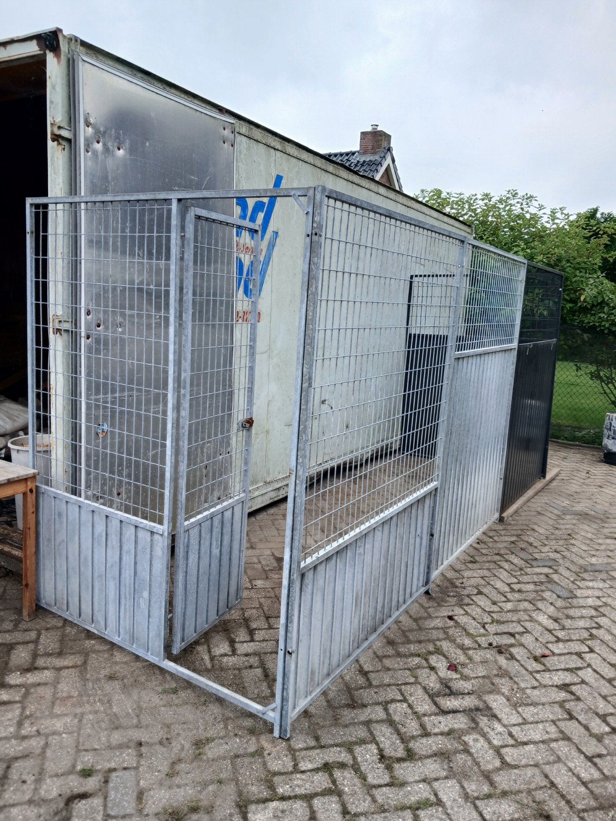 Honderden gegalvanceerde, Dieren en Toebehoren, Ophalen, Zo goed als nieuw