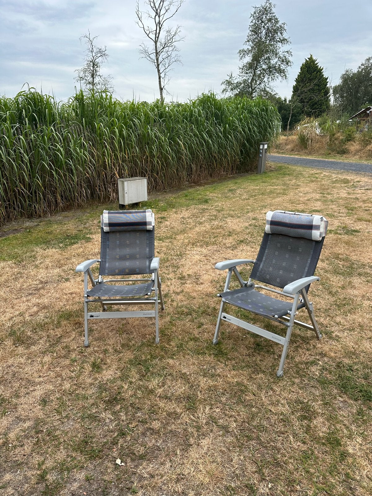 Nog nette Dukdalf campingstoelen met voetenbankjes, Caravans en Kamperen, Ophalen, Gebruikt, Campingstoel