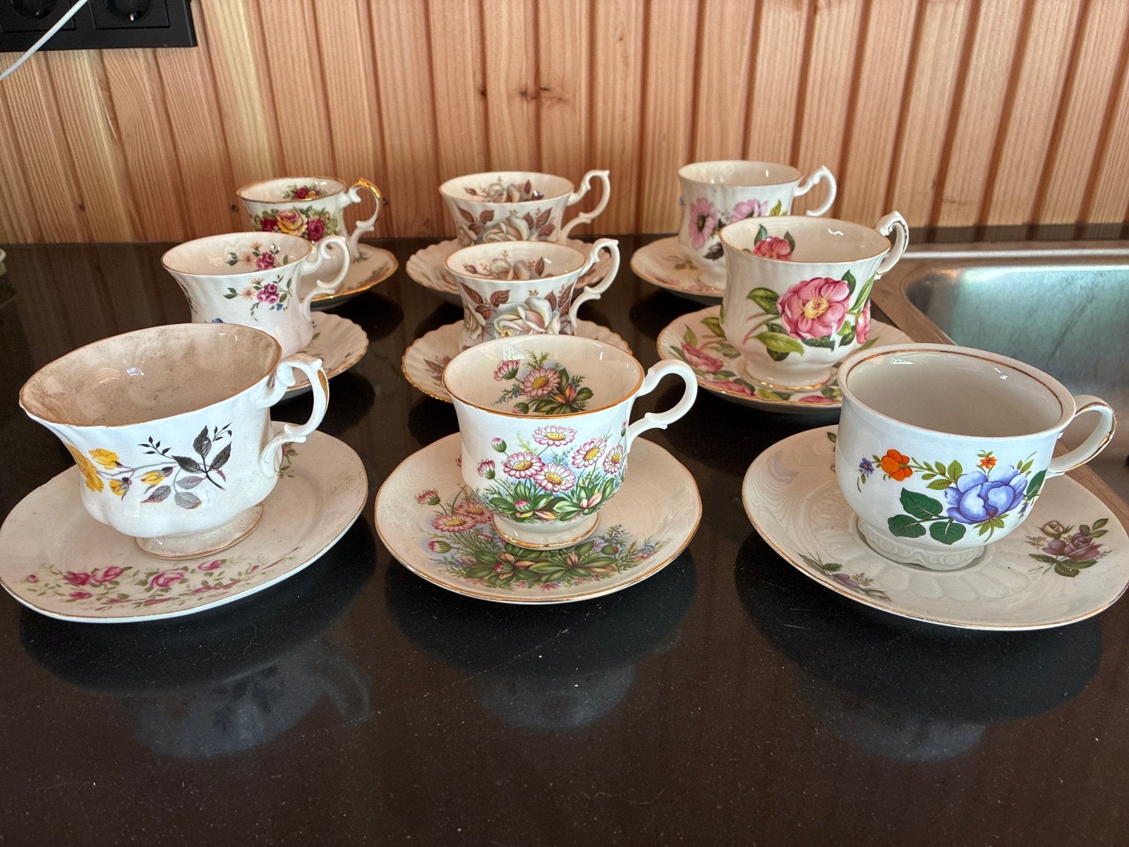Set van 9 vintage theekopjes met schotels, Antiek en Kunst, Antiek | Servies los, Ophalen