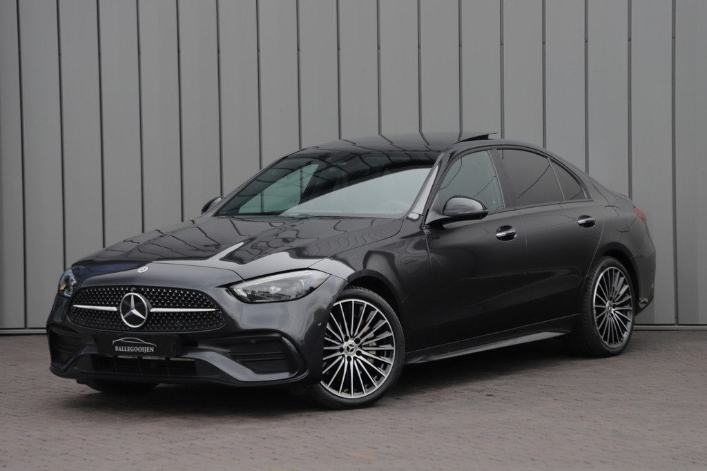 Mercedes-Benz C-Klasse 300e AMG | 313PK | Head-up | Keyless-, Automaat, Achterwielaandrijving, 4 cilinders, Met garantie (alle)