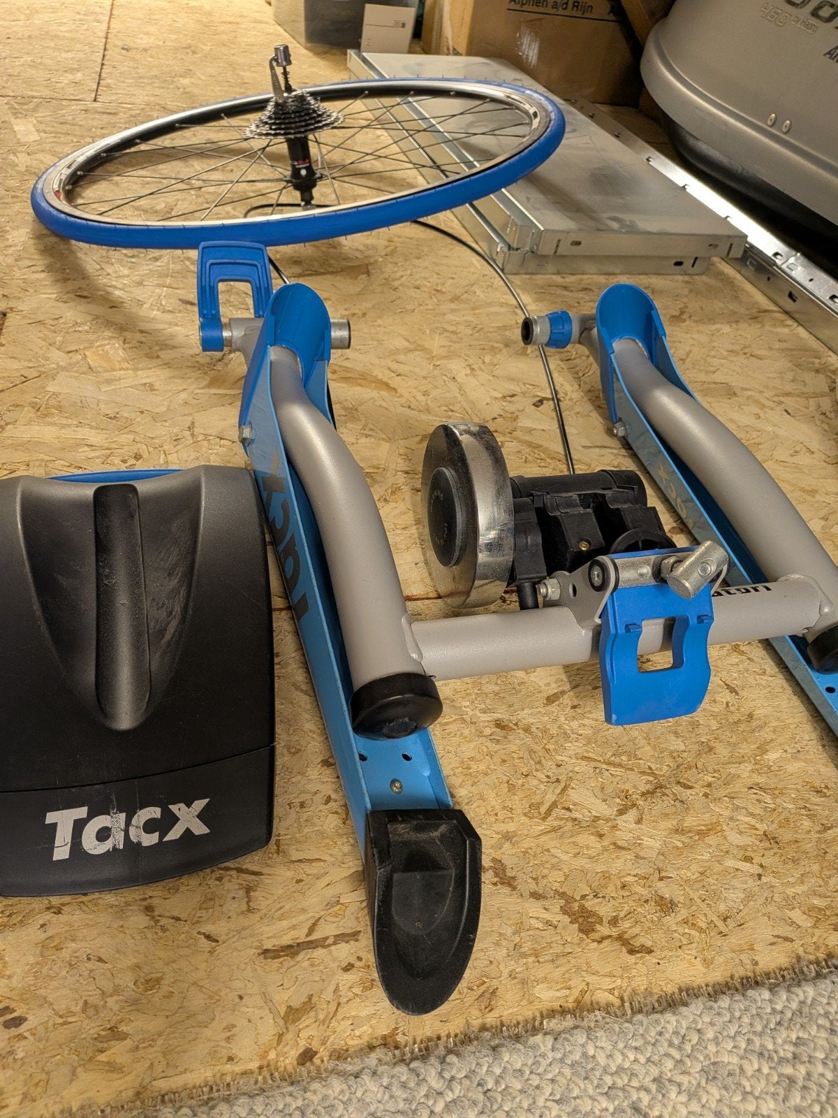 Tacx Satori fietstrainer incl. wiel voor wintertraining, Sport en Fitness, Ophalen, Gebruikt, Overige typen