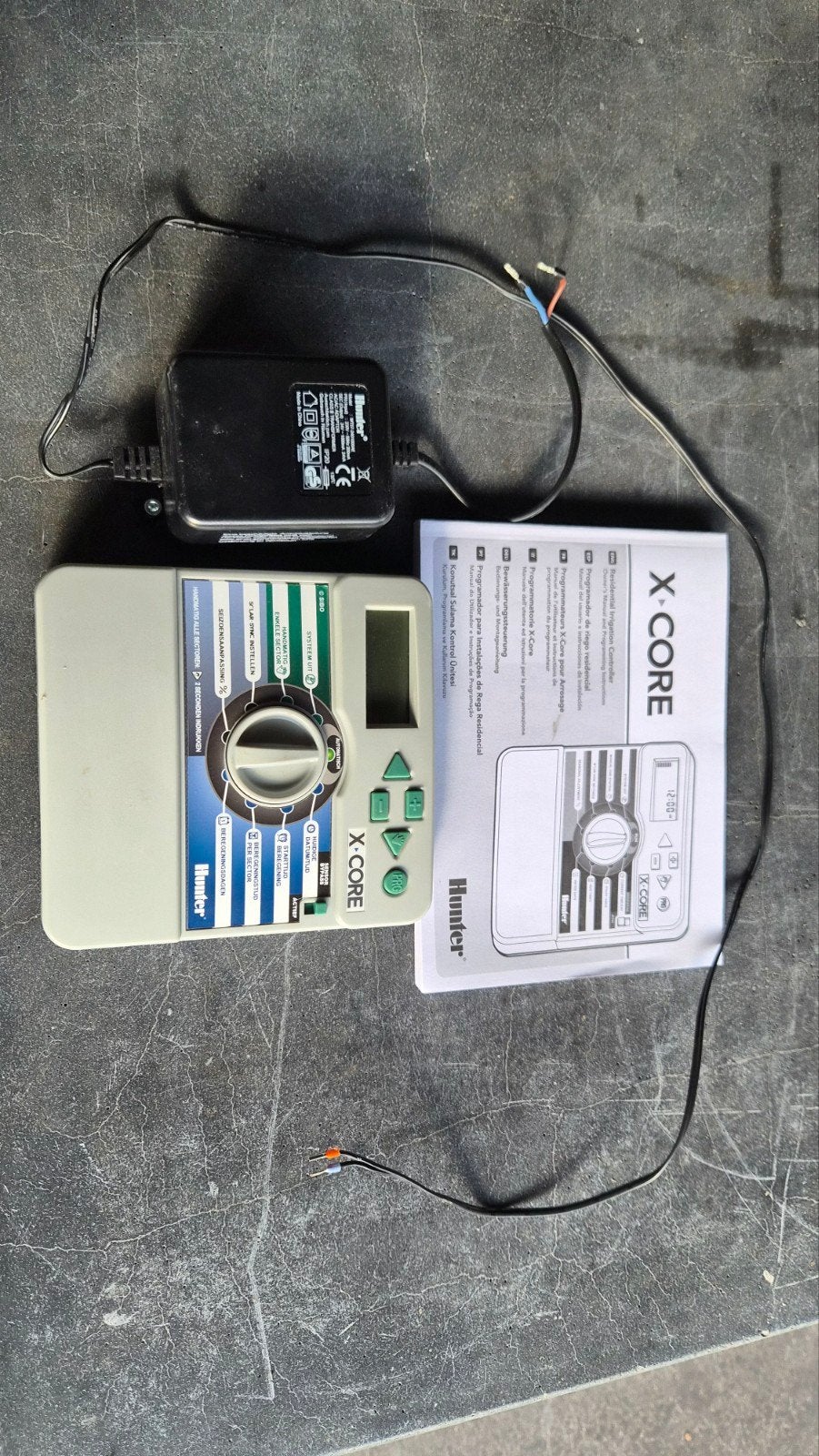 Hunter X-Core Irrigatie Controller met Adapter, Ophalen of Verzenden, Zo goed als nieuw