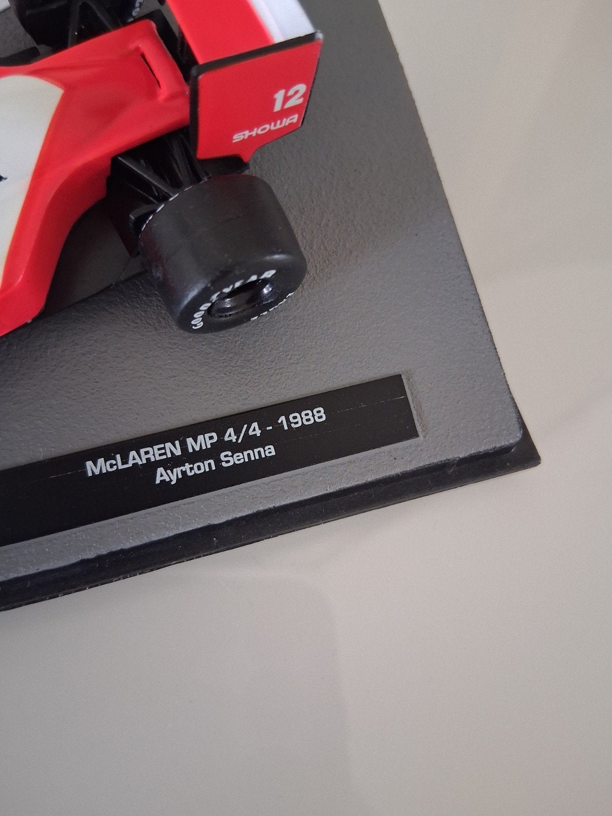 McLaren MP 4/4 - 1988 Ayrton Senna modelauto, Ophalen of Verzenden
