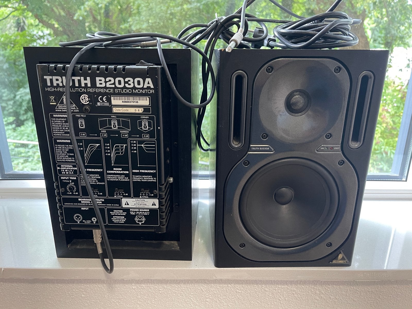 Behringer Truth B2030A Studio Monitor - Hoge Resolutie, Studiomonitor, Gebruikt, Inclusief kabels, 60 tot 120 watt