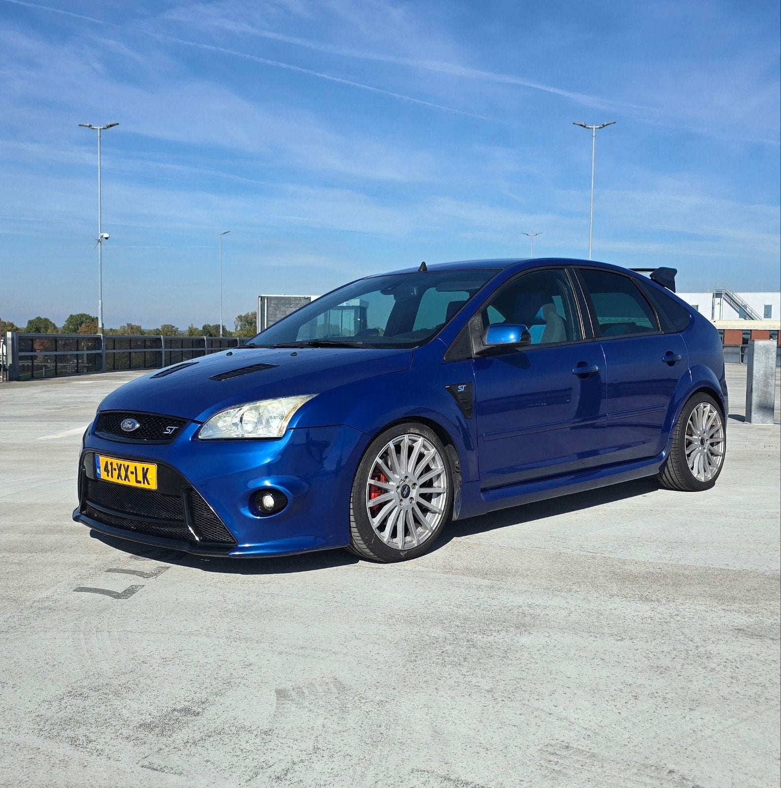 Ford Focus ST 300+ pk / gereviseerde motor, Auto's, Blauw, 1337 kg, 2521 cc, Handgeschakeld