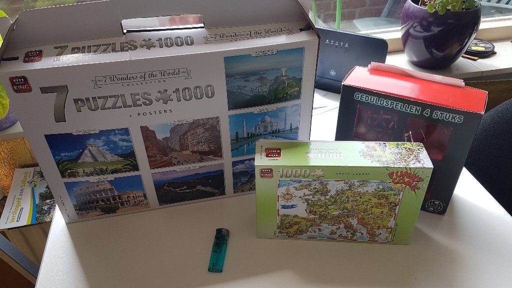 8 Puzzels (1000) en 4 geduldspelletjes (hout en metaal), Ophalen of Verzenden, 500 t/m 1500 stukjes, Gebruikt