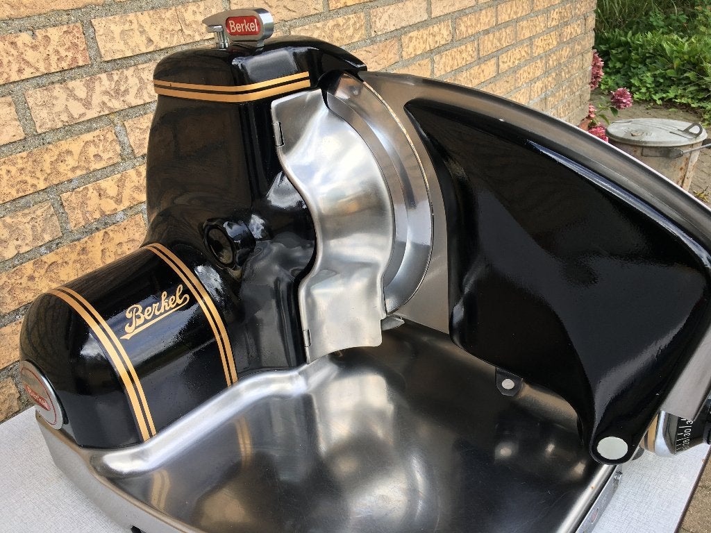 Berkel 834 snijmachine in  kleur inruil  Berkel 834 mogelijk, Ophalen, Zo goed als nieuw