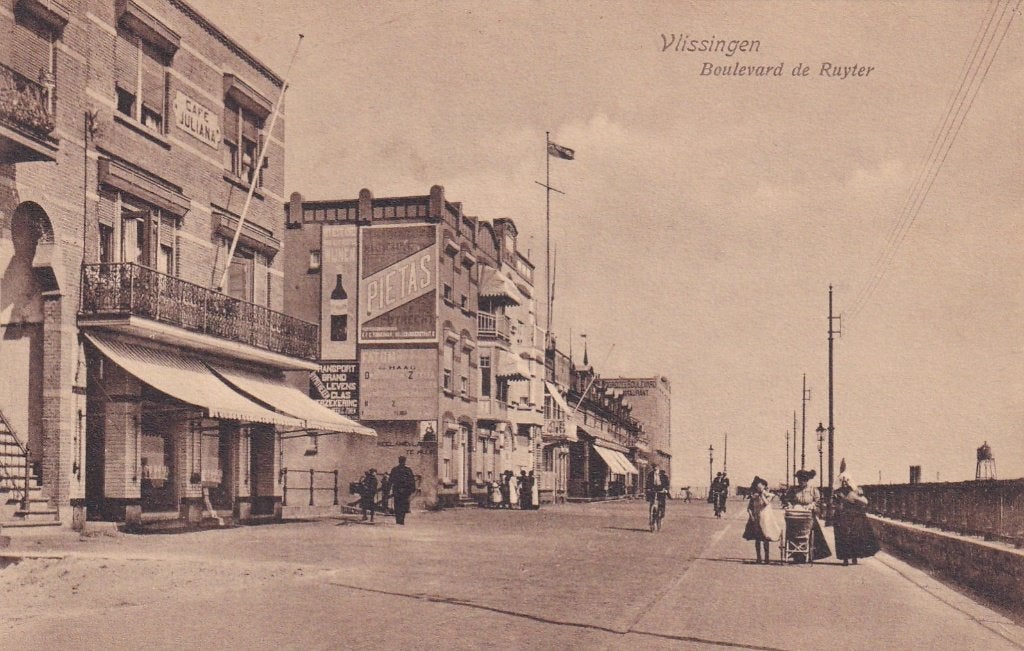 Oude Ansichtkaart Vlissingen Boulevard de Ruyter, Ophalen of Verzenden, Voor 1920, Gelopen, Zeeland