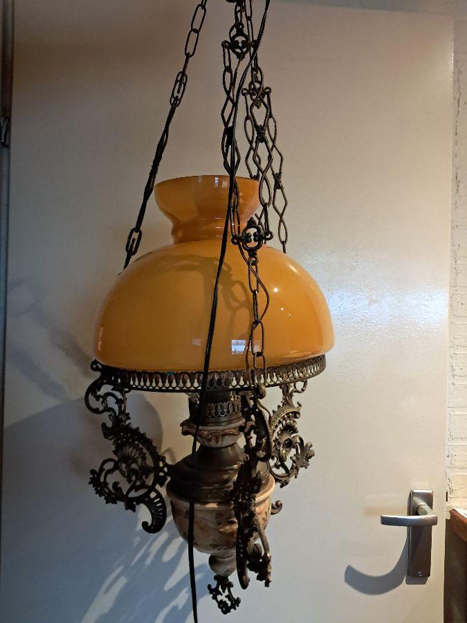 oude olie lamp met glazen oranje kelk jaren 60, Antiek en Kunst, Antiek | Lampen, Ophalen